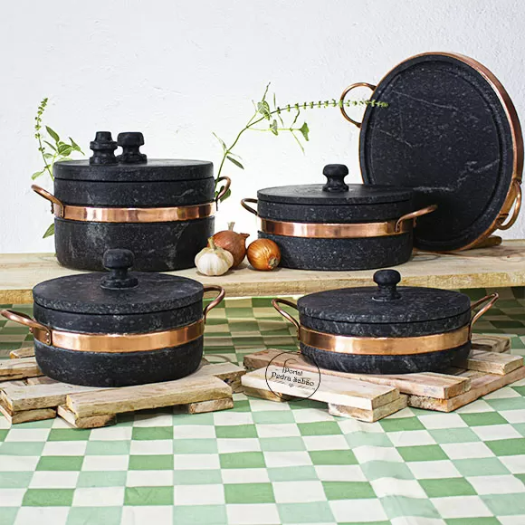 Conjunto completo de panelas de pedra – 5 peças + pilão